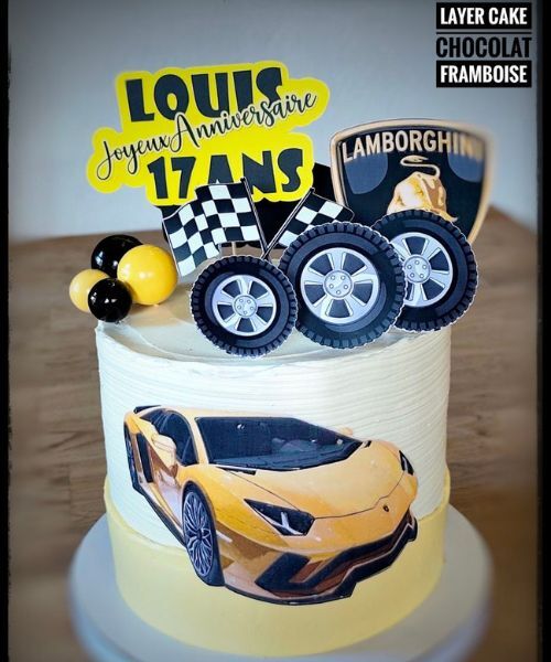 Le gâteau de notre élève Ariana, réalisé avec une « Couverture à base de mascarpone sans crème », parfum chocolat framboise.